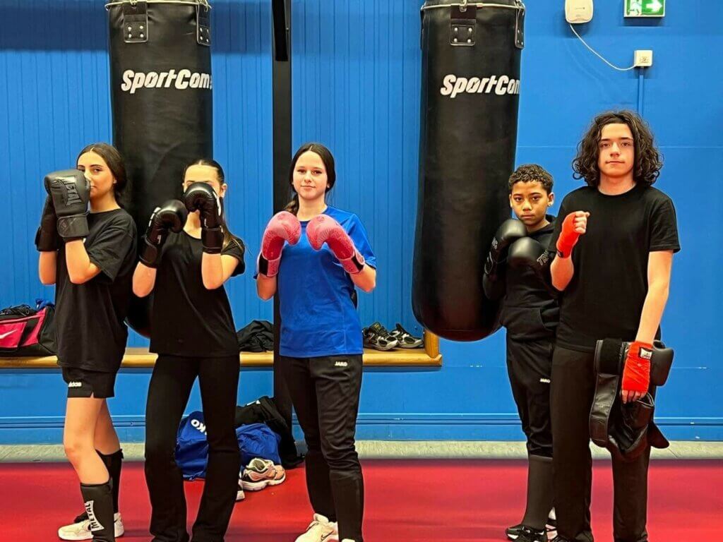 Savate Laneuveville 640193970_1514337324033476_1369393444254905318_n-1024x768 Un week-end d’excellence au CREPS pour nos jeunes talents