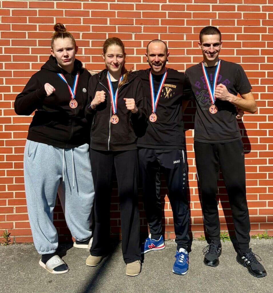 Savate Laneuveville 651772853_1531797435620798_3971681890379300566_n-955x1024 Championnats de France de kick boxing à Paris : le club sur le podium